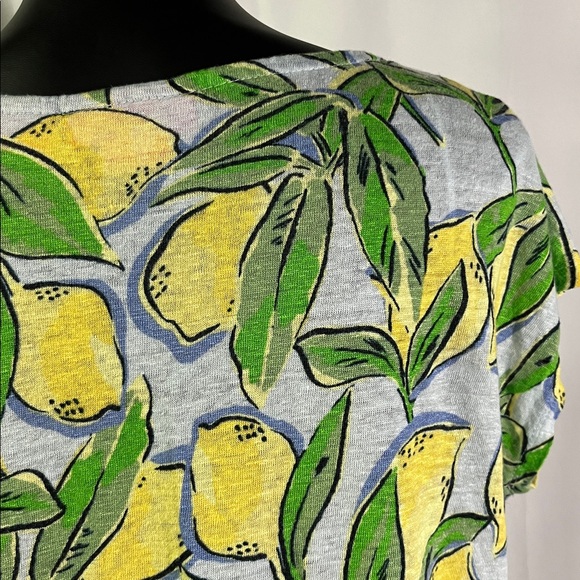 Isaac Mizrahi Yellow & Blue Lemon Print Boxy Cropped Round Neck Linen Top - Picture 12 of 16